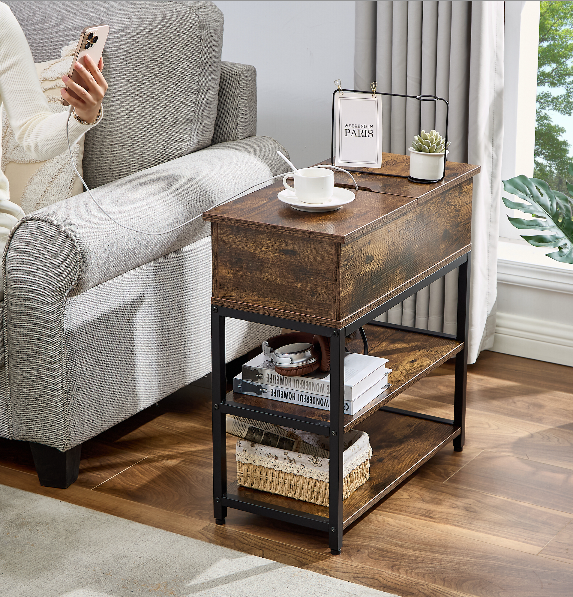 Mesa Auxiliar Atigrada con Regleta Eléctrica y Estación de Carga USB – Ideal para Cargar Dispositivos