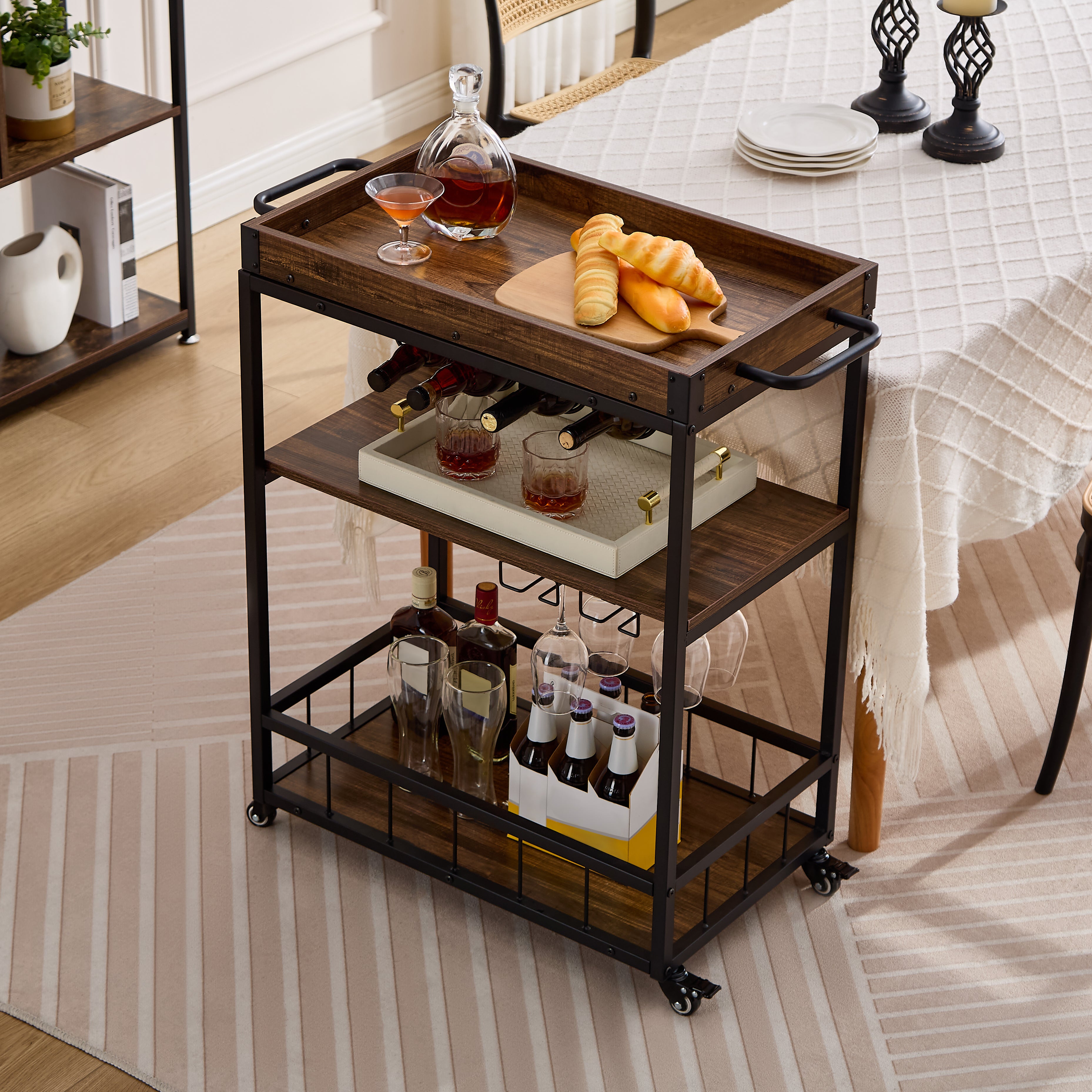 Carrito de Bar de 3 Niveles con Ruedas, Bandeja Extraíble y Soporte para Copas – MDF Marrón Rústico