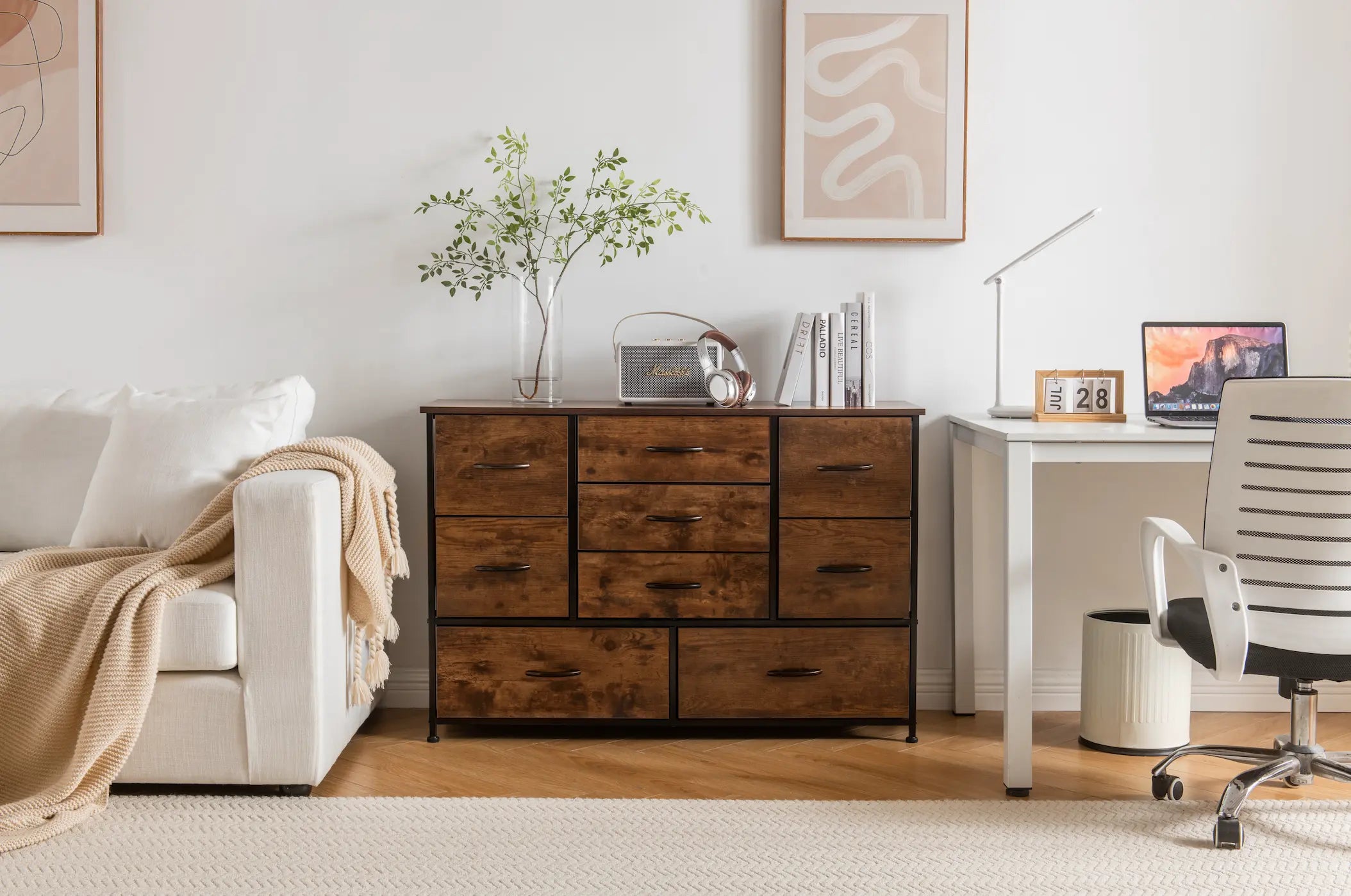 Cómoda Ancha de 9 Cajones Atigrada para Almacenamiento en Hogar y Oficina, con Estructura de Metal, Tabla de MDF y Cajones de Tela No Tejida con Cubiertas de MDF MU:4LIFE